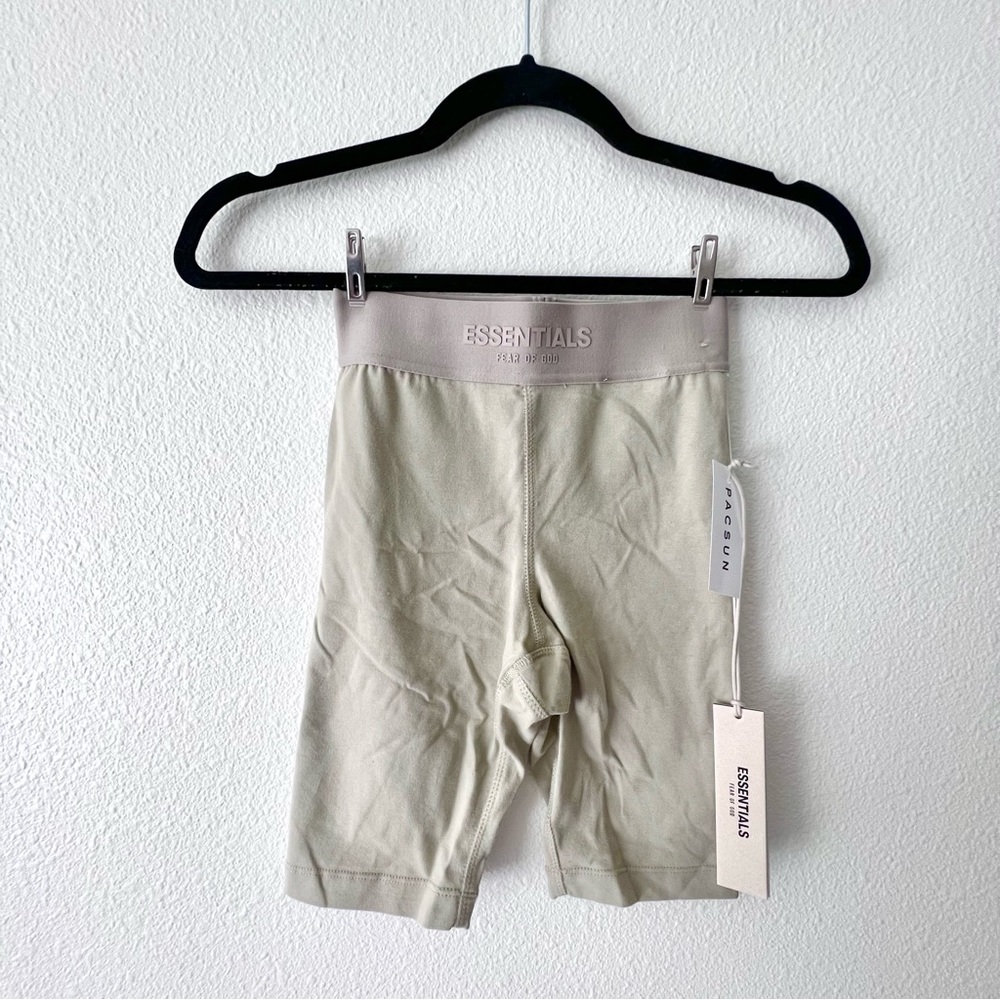 Fear of God Essentials Sport Short 'Wheat'